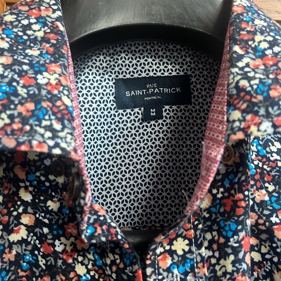 Men’s Shirt - Picture 2 of 5